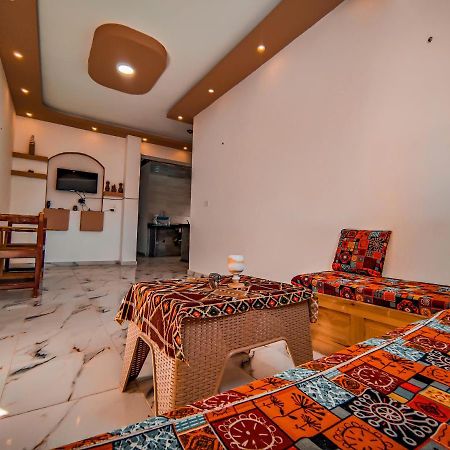 Zarnouk Beach House ดาฮับ ภายนอก รูปภาพ